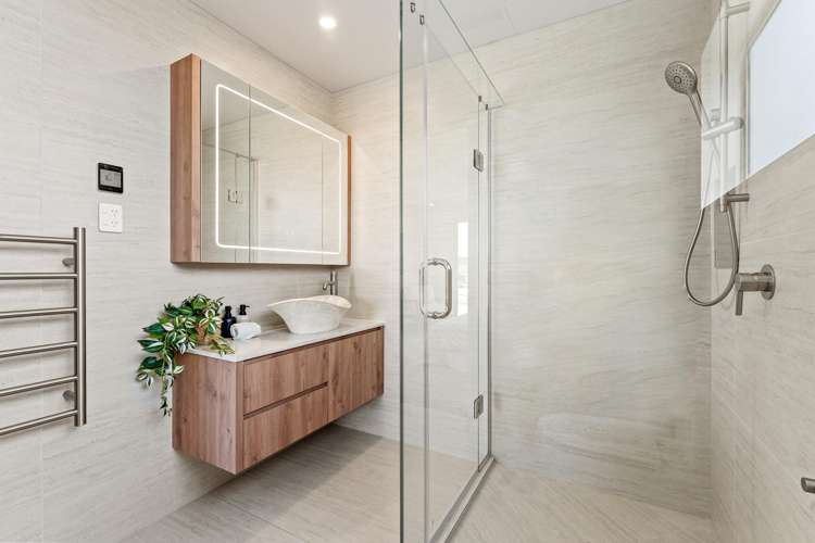 8 Torokaha Lane Snells Beach_24