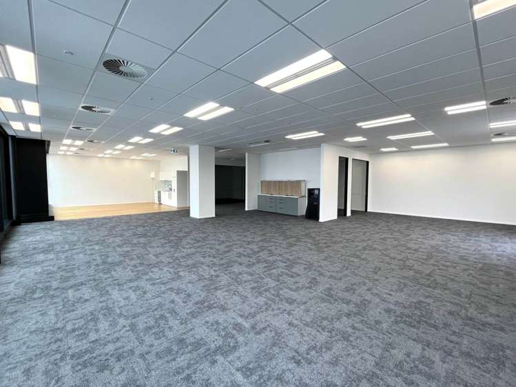 110 Carlton Gore Road Newmarket_4