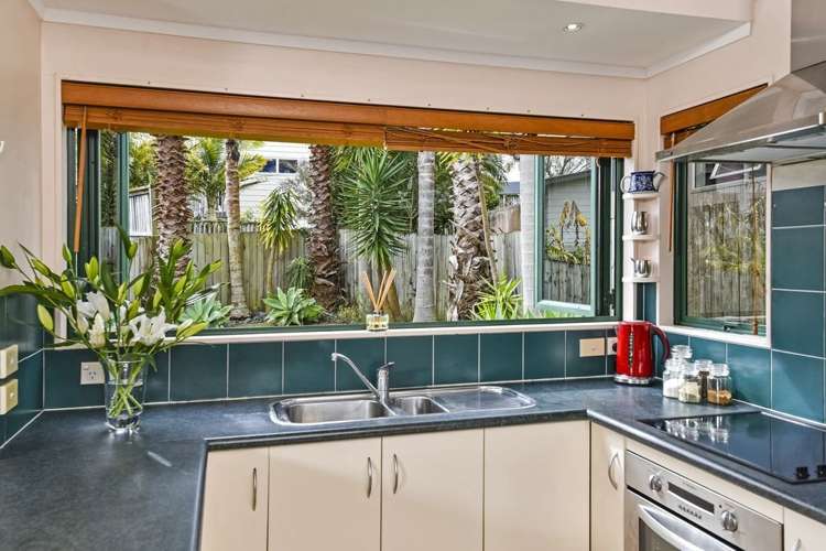 2/30 Houston Place Bayview_4