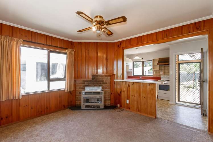37 Coverdale Street Onekawa_6