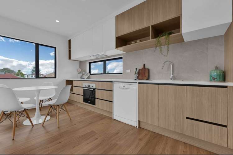 2/17 Huia Road Papatoetoe_7