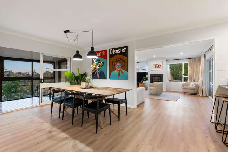 14 Hamish Place Sunnyhills_3