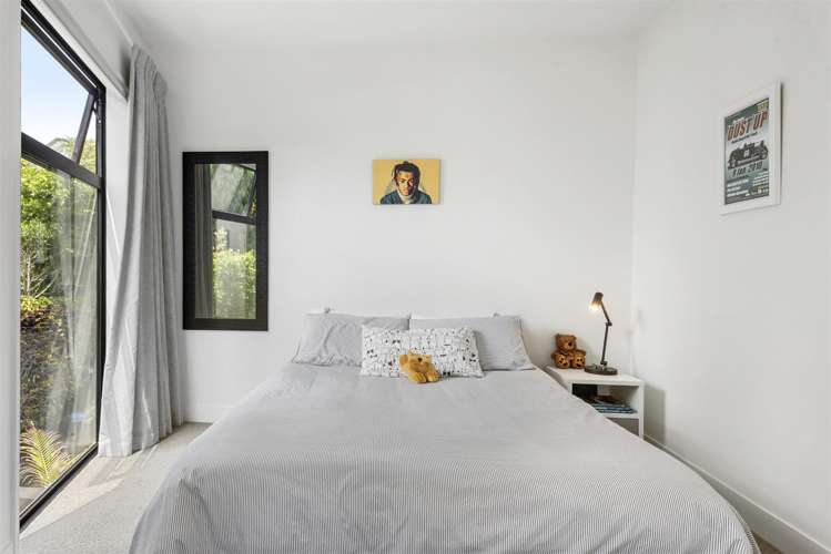 2A Arthur Crescent Takapuna_25