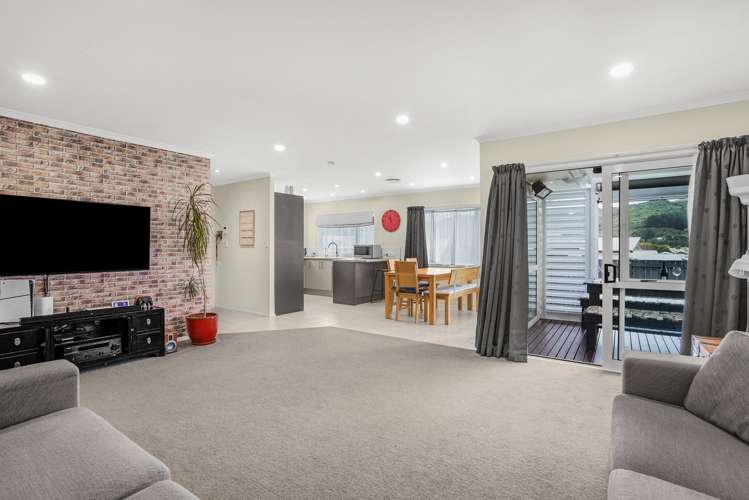 14 Concord Street Wainuiomata_5