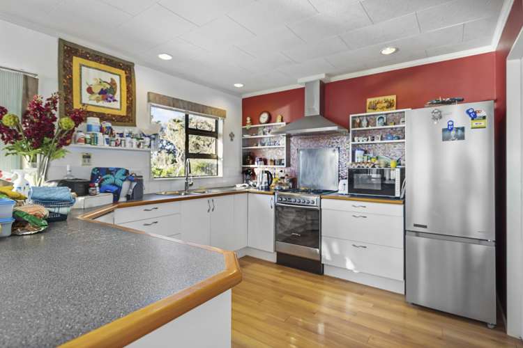 24 Scott Avenue Otaki Beach_8