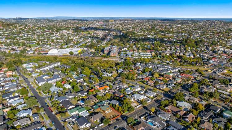 92 Blockhouse Bay Road Avondale_32