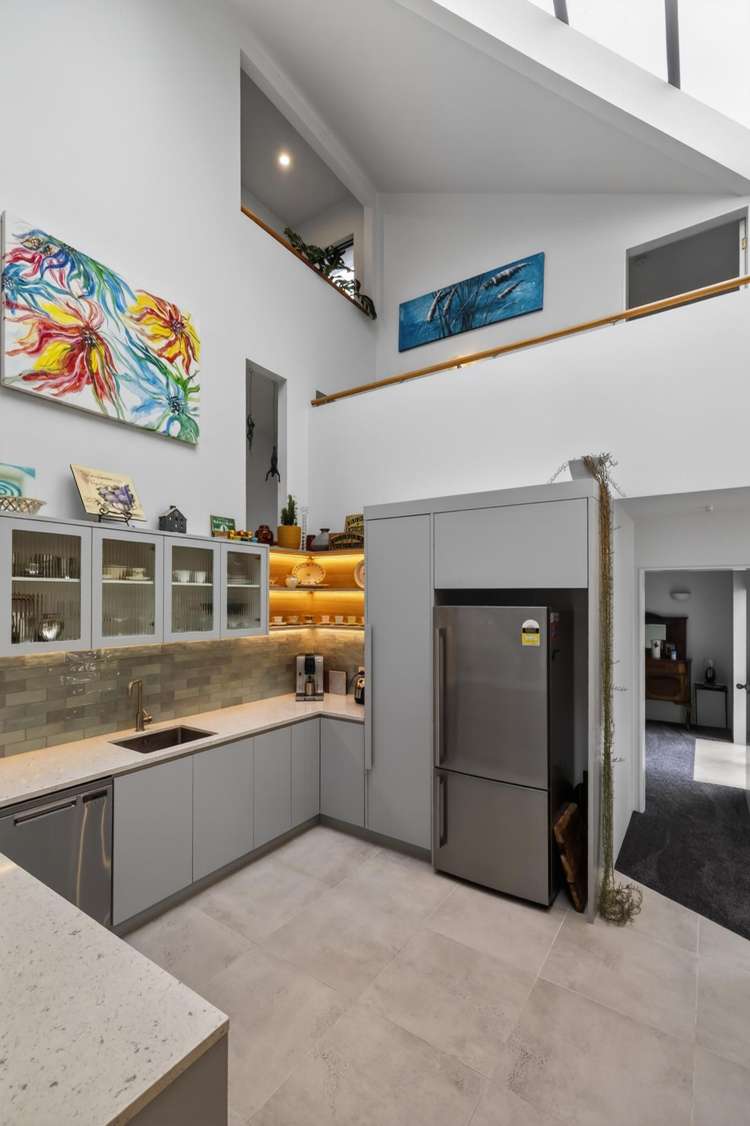 56 Little John Drive Bellevue_9