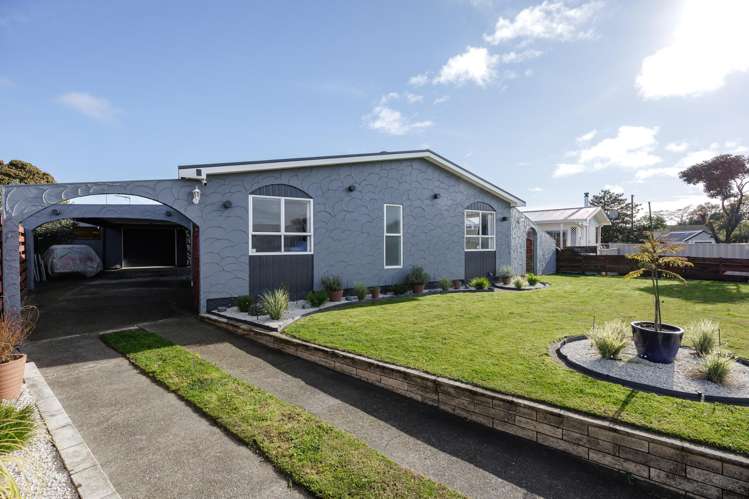 4 Robinson Crescent Tamatea_14