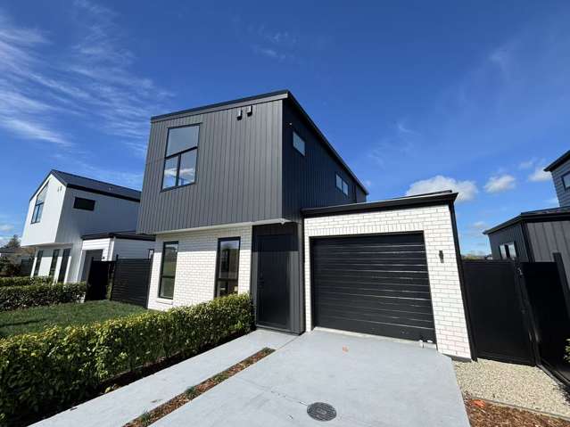 Beautifully finished, brand-new home