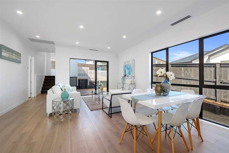 52 Whakairo Crescent_1