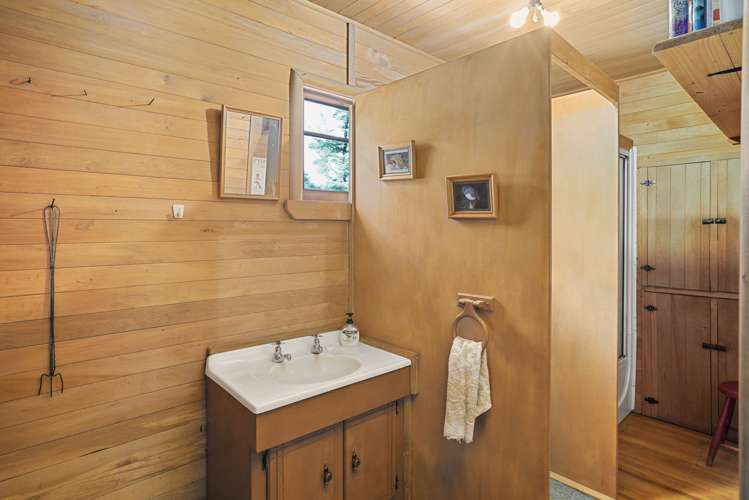 14 Robert Street St Arnaud_13