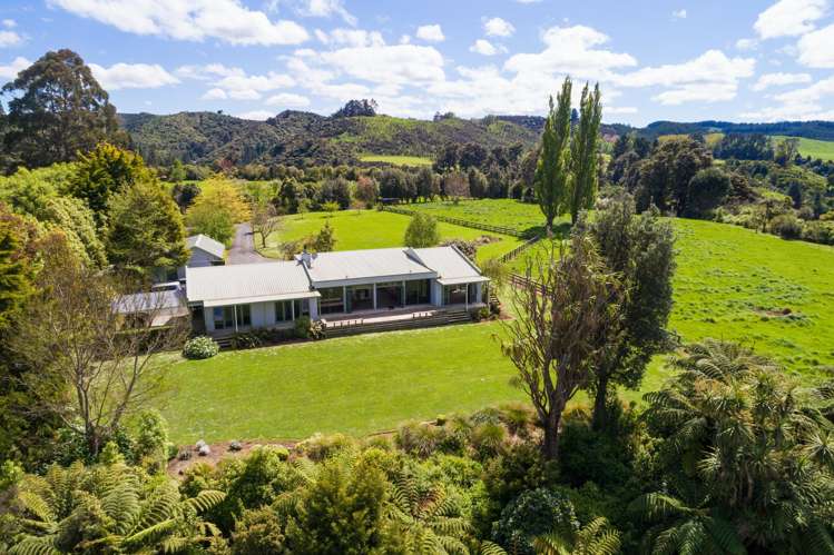 25B Weka Street Pohangina_1