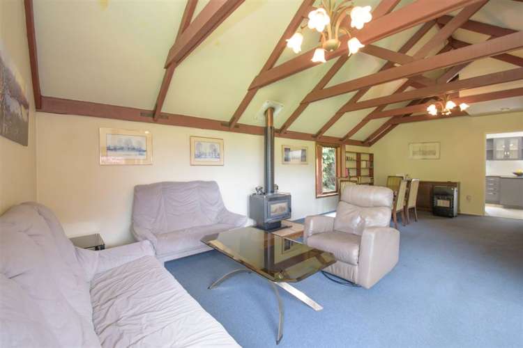 251 Fernhill Road Fernhill/Sunshine Bay_7