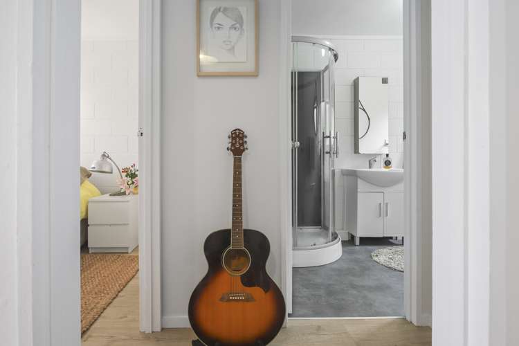 11/19a Verbena Road Birkdale_8