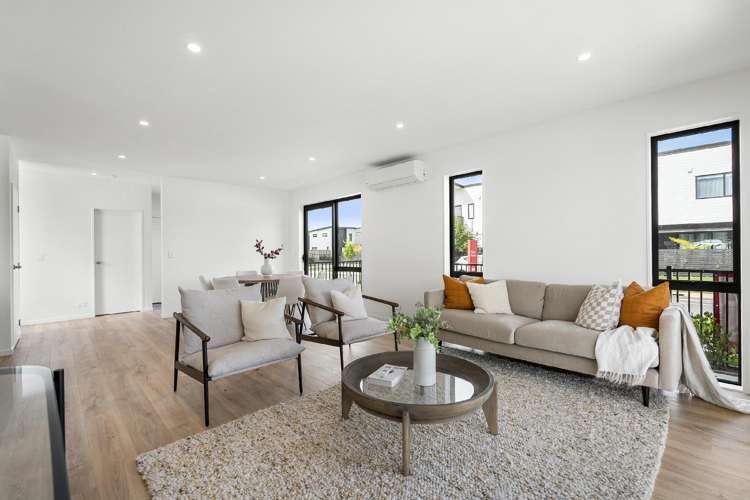 19 Karamu Street Flat Bush_13