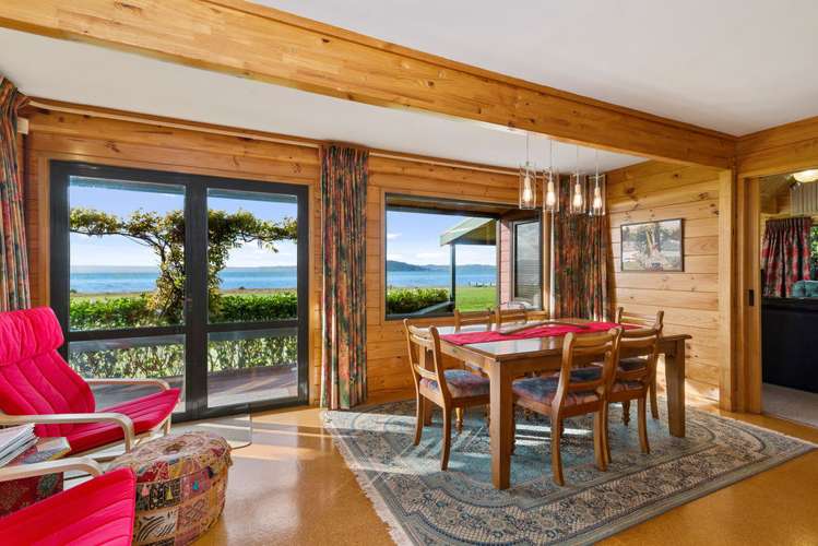 5 Holden Avenue Holdens Bay_2