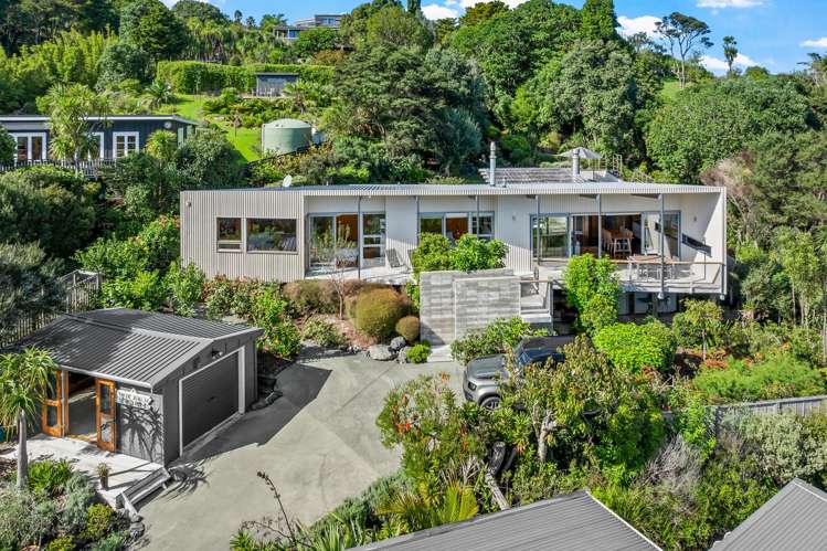 12 Laika Avenue Ti Point_27