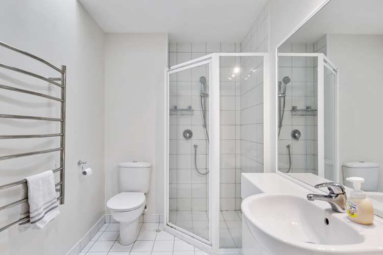 26/8 Basque Road Eden Terrace_13