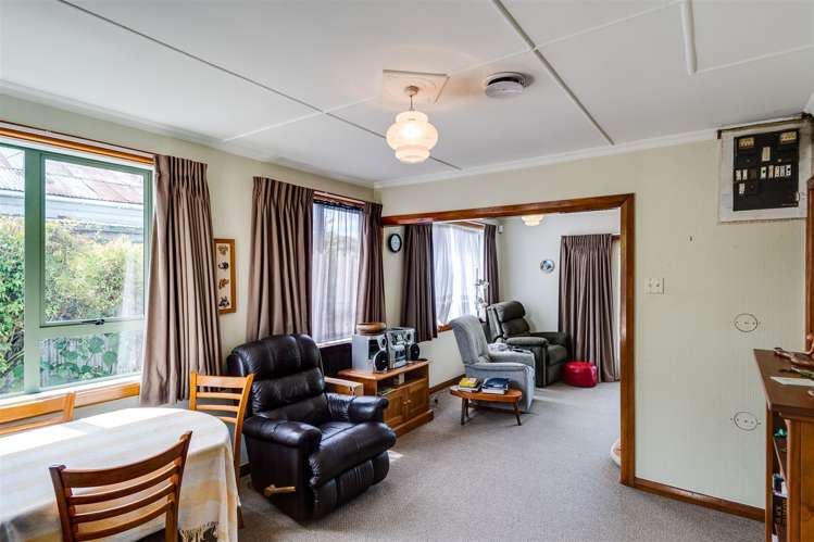 934 Oliphant Road Raureka_8