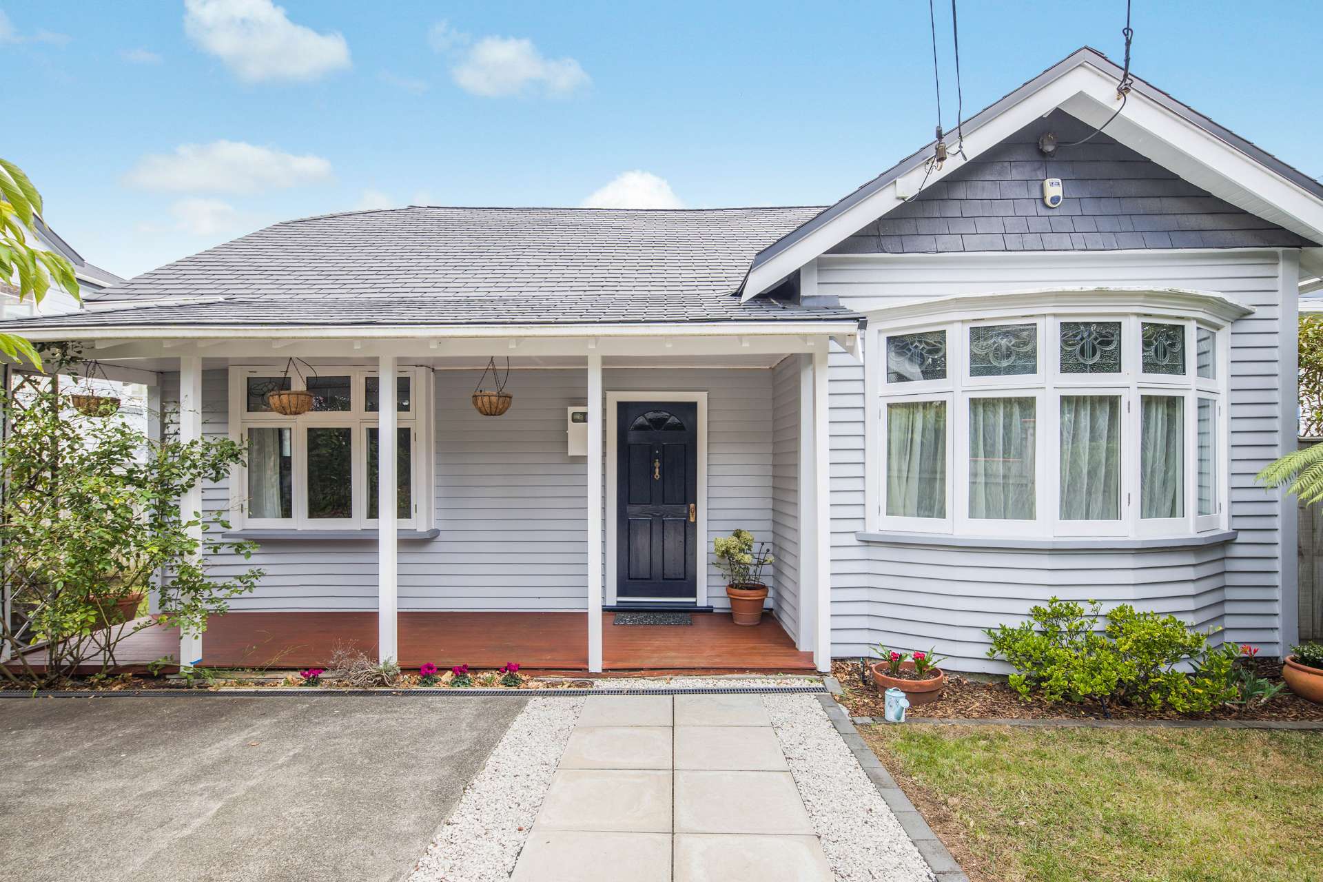 77 Queens Drive Lyall Bay_0