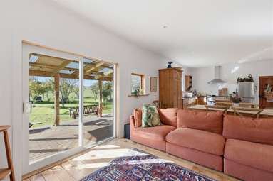 1397 Dovedale Road_4