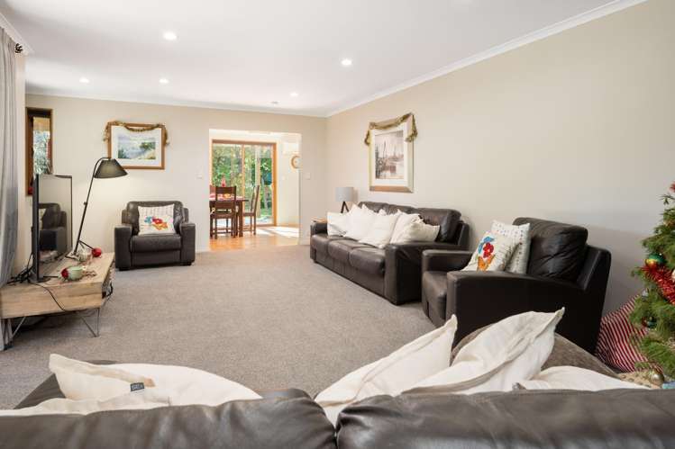 56 Camerons Road Okaramio_12