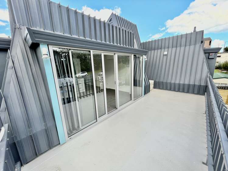 7/2 Ruakiwi Road Hamilton Lake_4