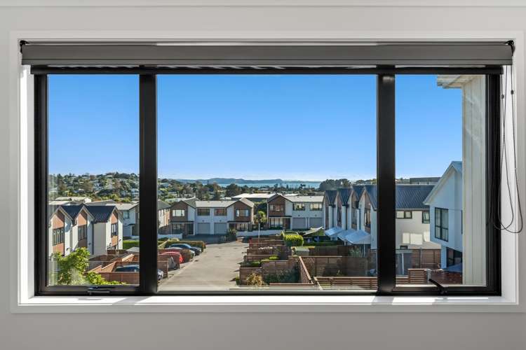 17 Seafarer Crescent Stanmore Bay_12