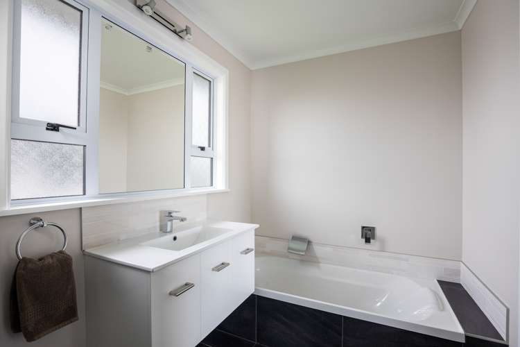 318 Tukapa Street Hurdon_13