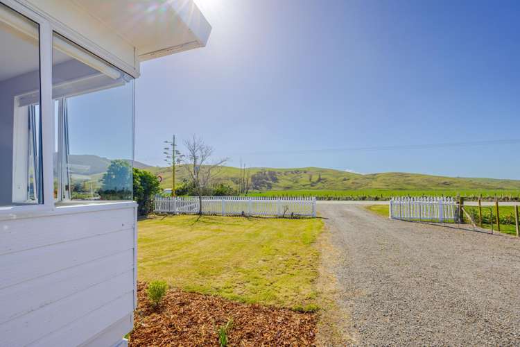 12 Beach Road_0