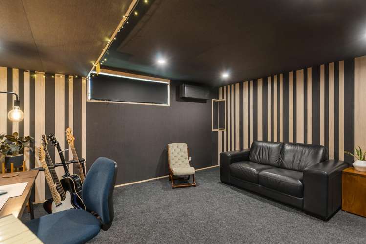 153 John Burke Drive Aotea_25