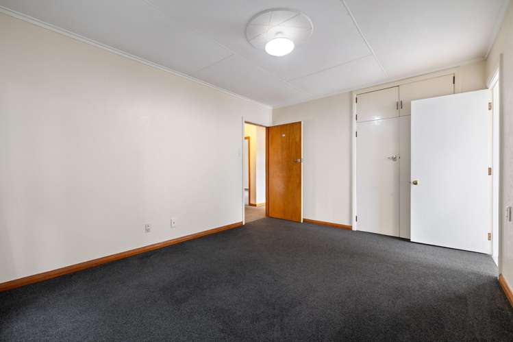 352 College Street West End_11