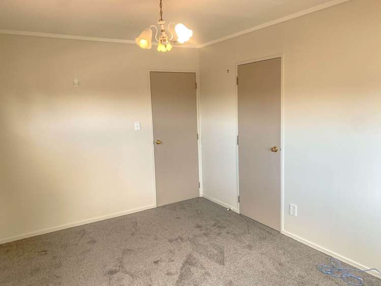 2/5 Willerton Avenue New Lynn_15