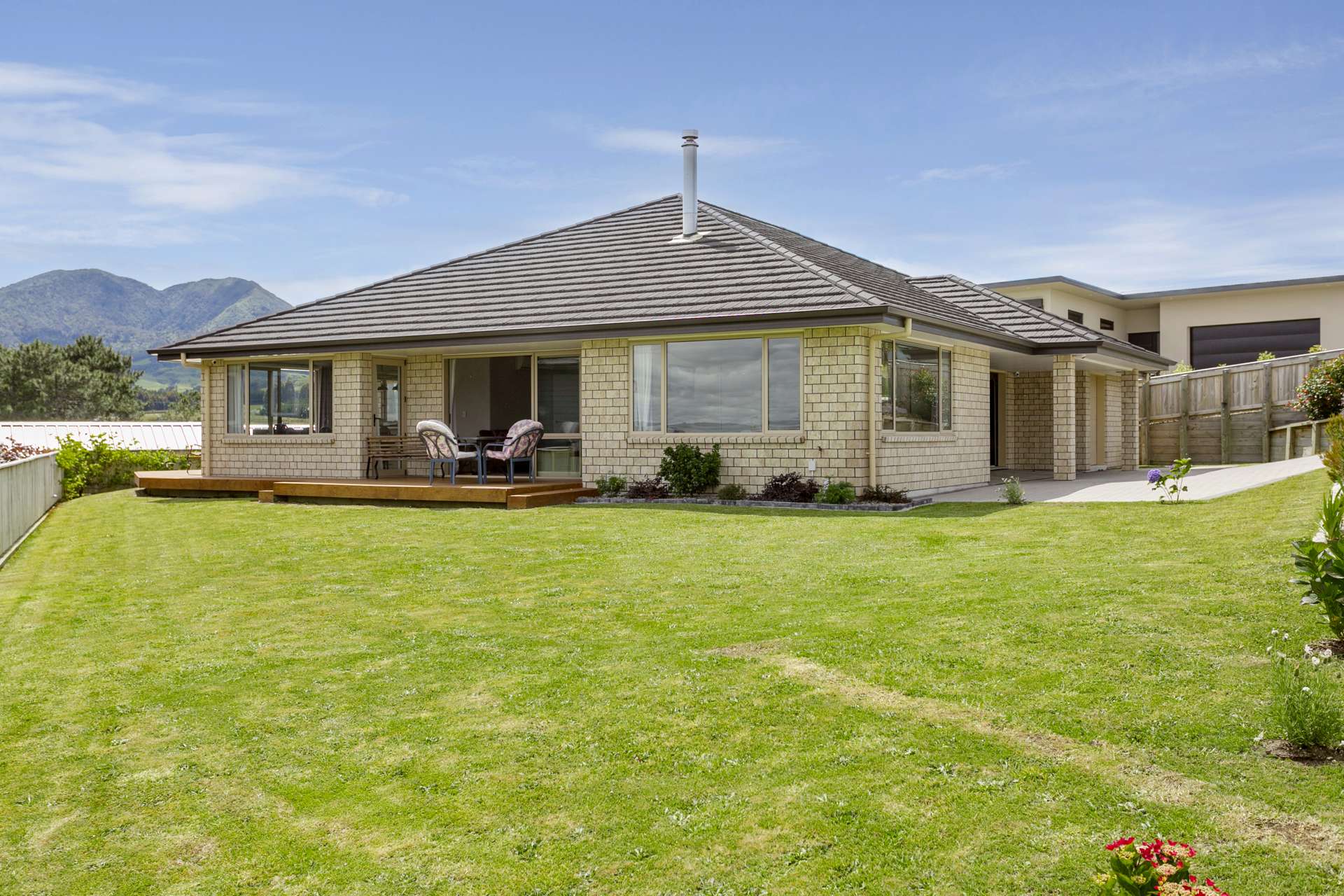 45 Botanical Heights Drive Waipahihi_0