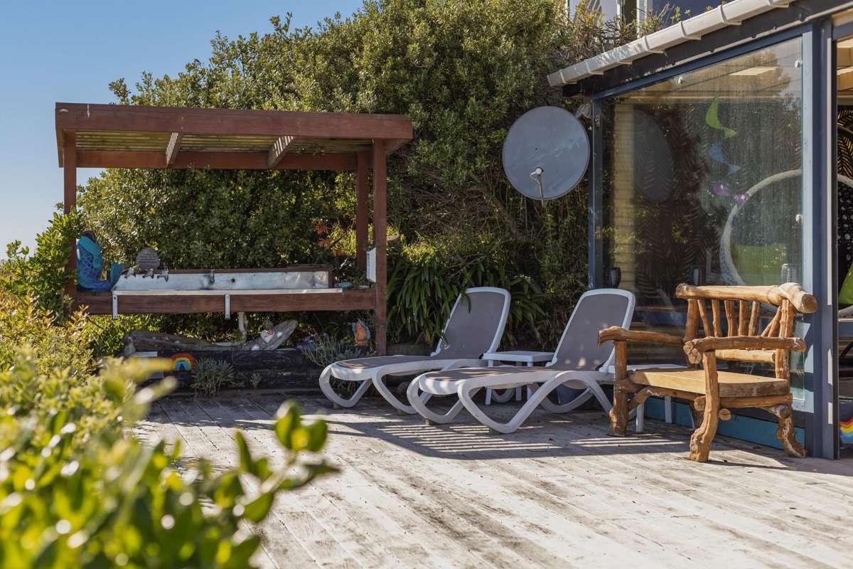 159 Pukehina Parade_4