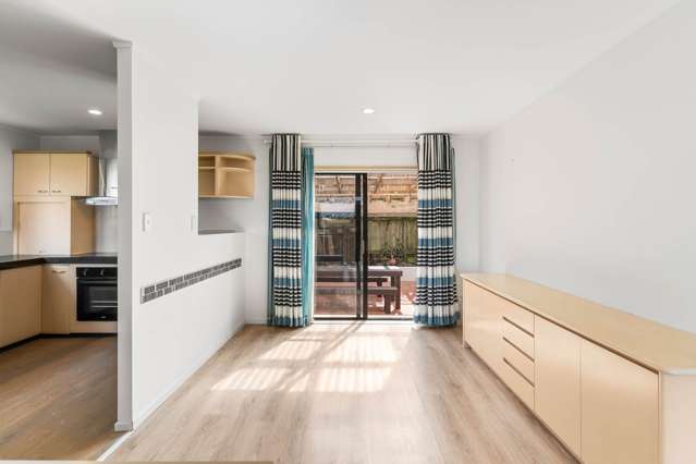 2/8 City View Terrace Birkenhead_4