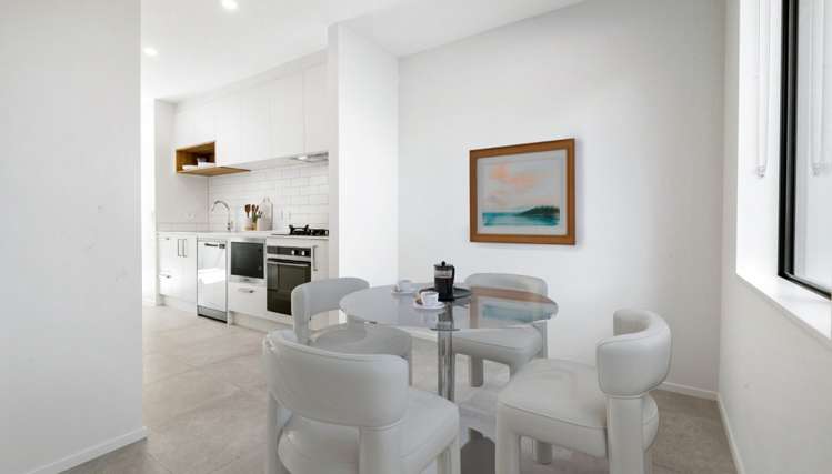 55 NGAKORO ROAD "PARK GREEN" Papakura_3