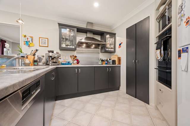 16 Becmead Drive Harewood_1