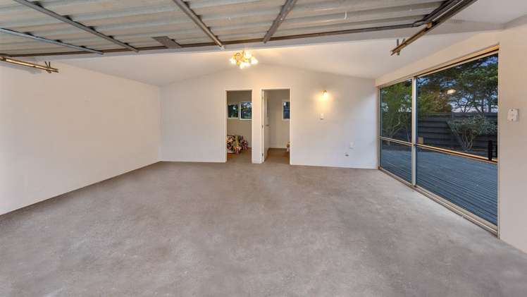 27 Pinehurst Place Wattle Downs_17