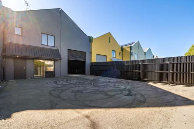 10 Thackers Quay Woolston_1