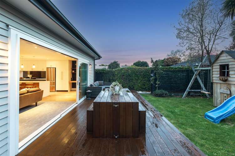 215 Springfield Road Saint Albans_24