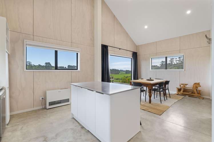 378 Hursthouse Road Tarurutangi_13
