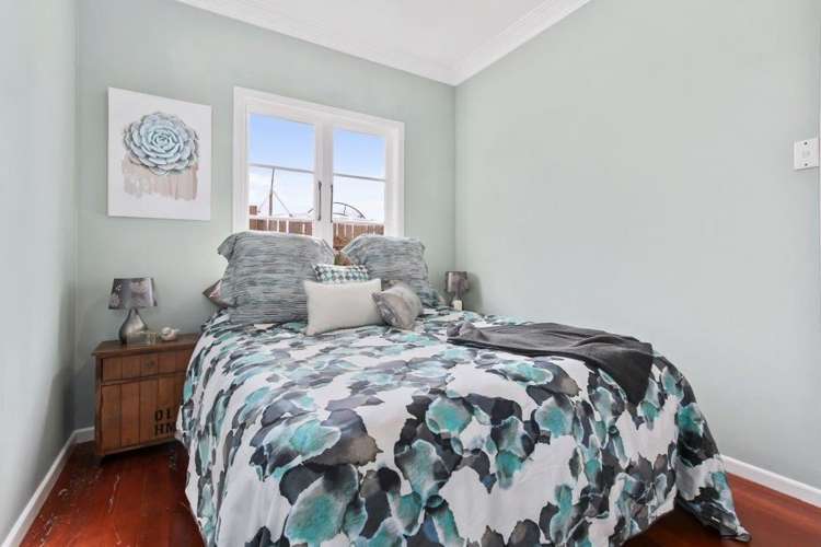 129 Astley Avenue New Lynn_6