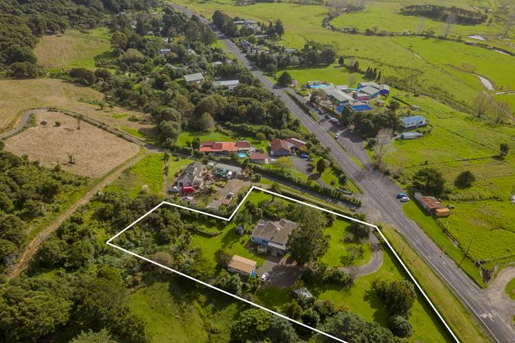 1246 Whangapoua Road SH25 Te Renga Te Rerenga ThamesCoromandel Houses for Sale One Roof