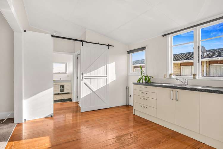4 Exeter Street Stoke_8