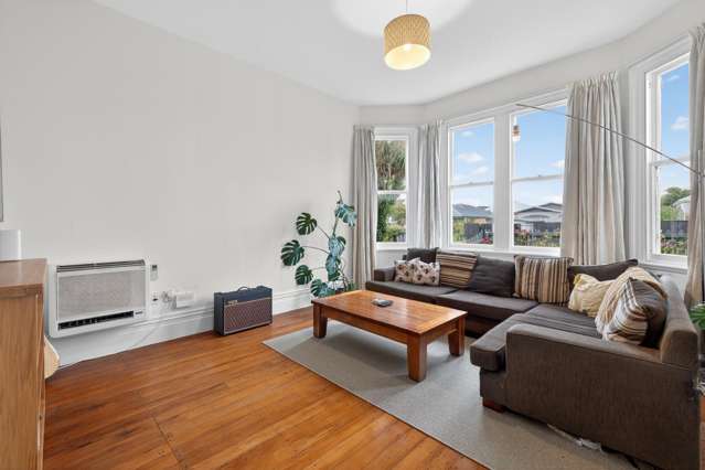 672 Worcester Street Linwood_3