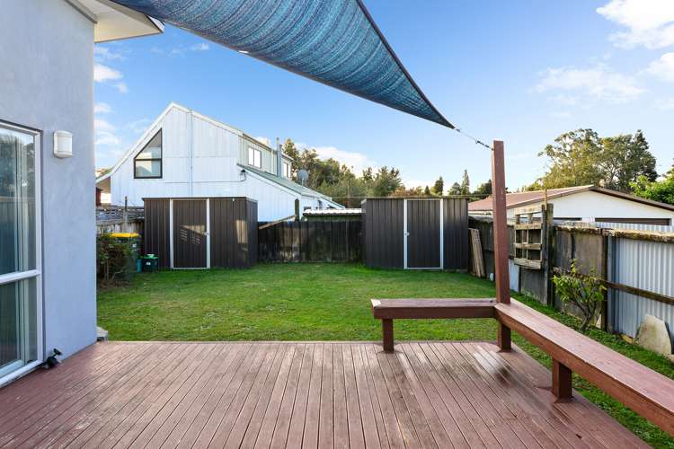 16a Richan Street Glenview_17
