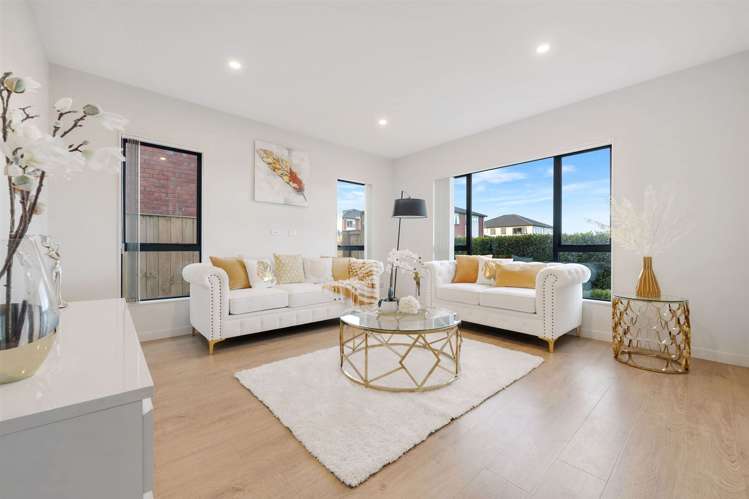 6 Hinoki Way Flat Bush_4