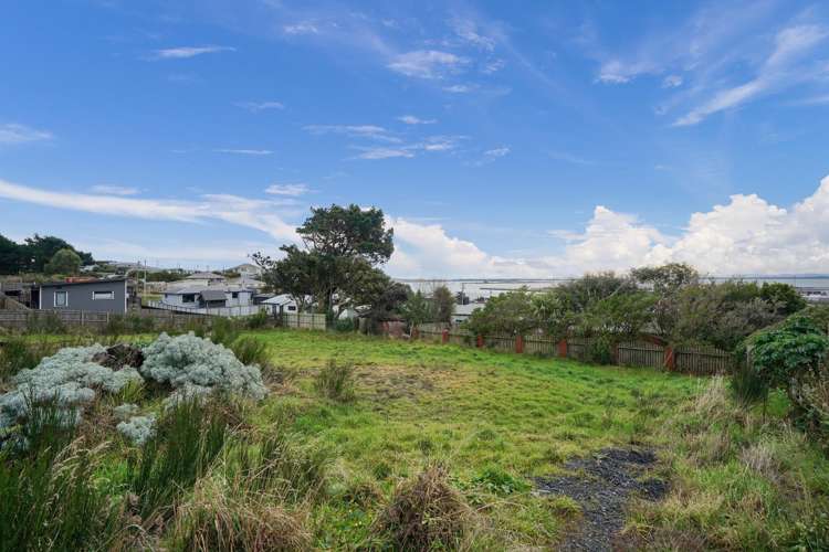 289 Foyle Street Bluff_14