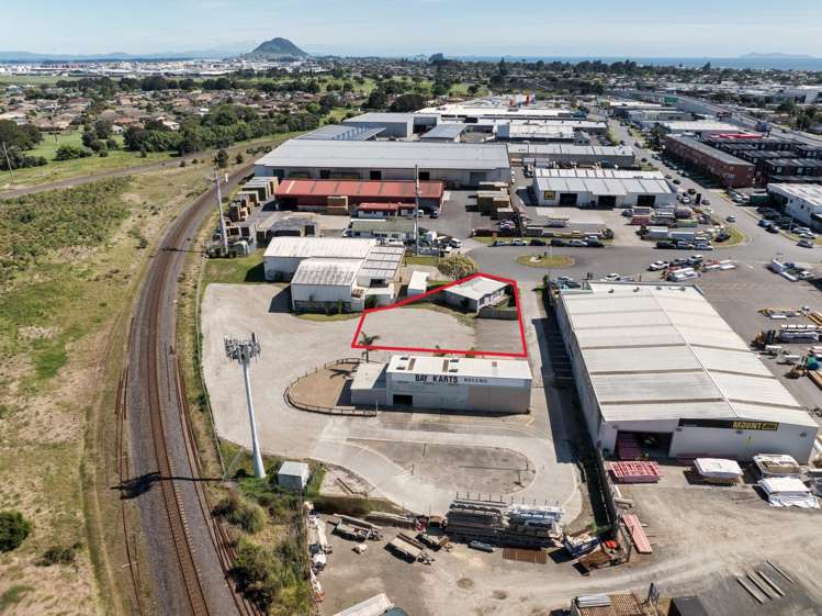 Tenancy 4/8 Titoki Place Mt Maunganui_1